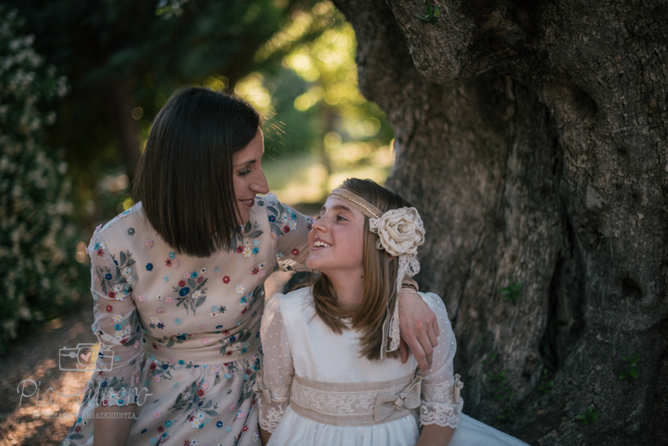 piaalvero-fotografia-de-comunion-diferente-de-cuento-bilbao-y-navarra-29