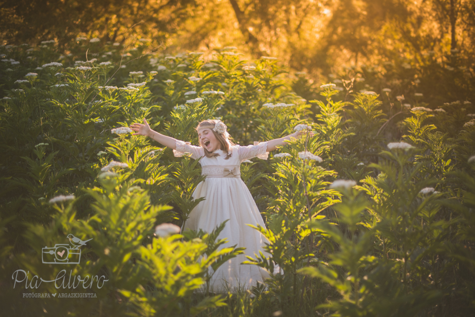 piaalvero-fotografia-de-comunion-diferente-de-cuento-bilbao-y-navarra-37