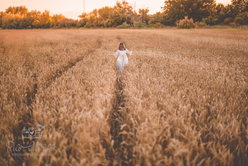 piaalvero-fotografia-de-comunion-diferente-de-cuento-bilbao-y-navarra-61