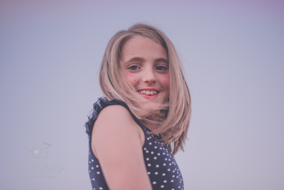 piaalvero-fotografia-de-comunion-diferente-de-cuento-bilbao-y-navarra-77