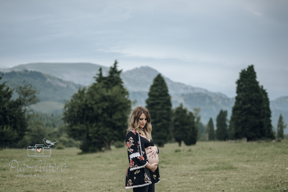Pia Alvero fotografia de embarazo Bilbao, Bizkaiz-112