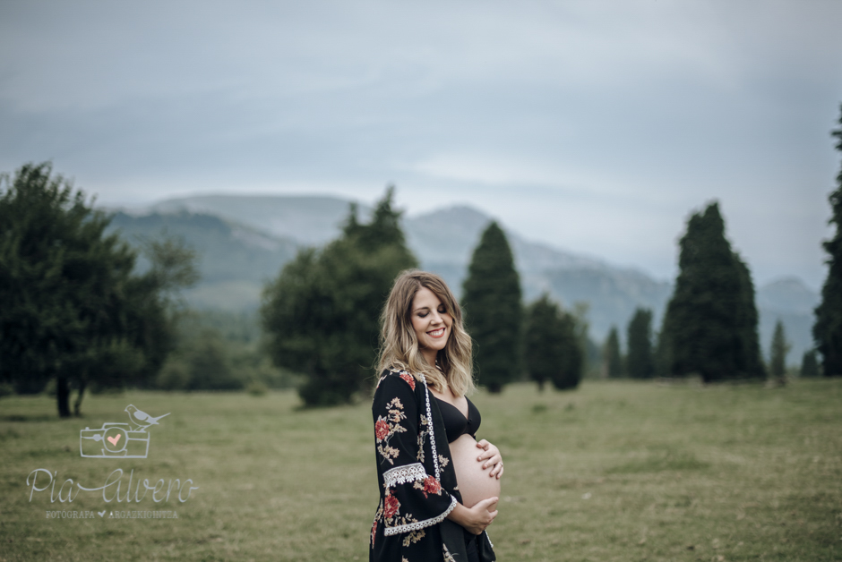 Pia Alvero fotografia de embarazo Bilbao, Bizkaiz-116