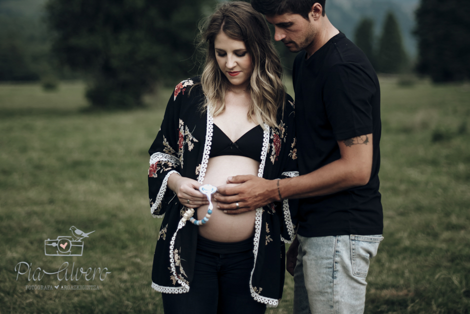 Pia Alvero fotografia de embarazo Bilbao, Bizkaiz-193