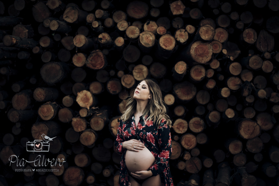Pia Alvero fotografia de embarazo Bilbao, Bizkaiz-223