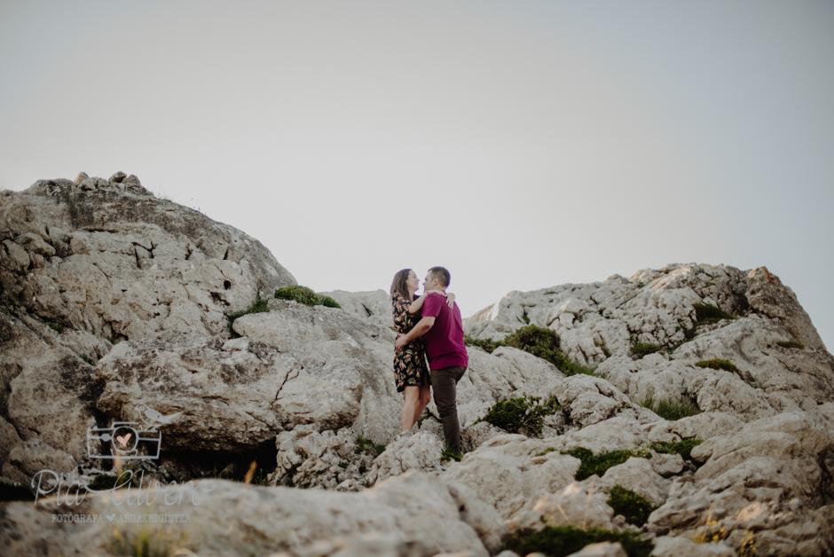 Pia Alvero fotografia preboda en Gorbea Bizkaia-300