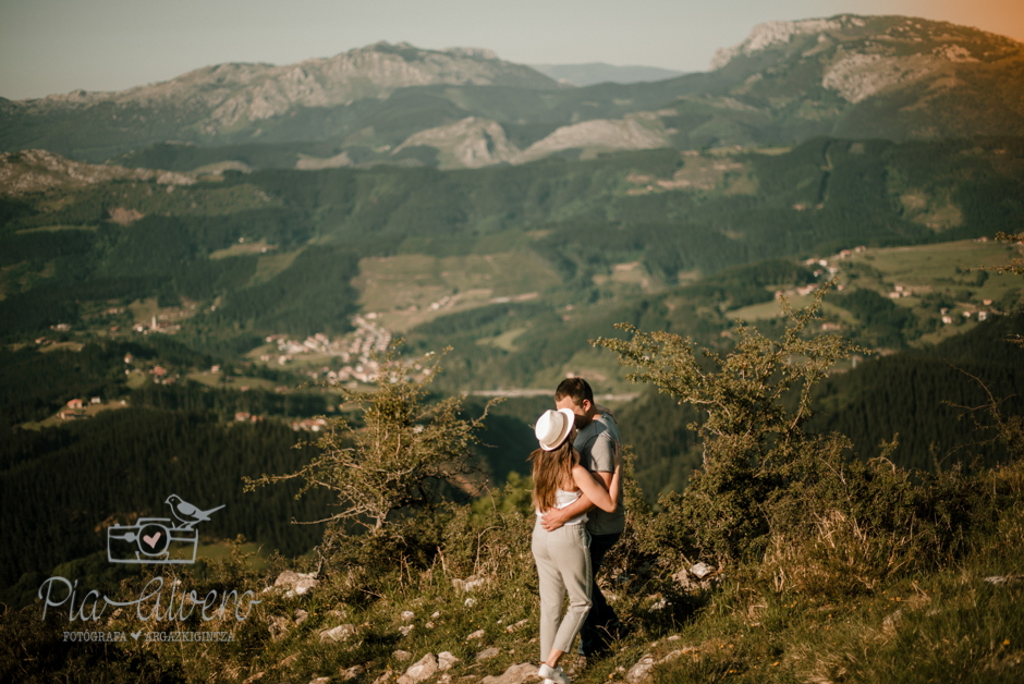 Pia Alvero fotografia preboda en Gorbea Bizkaia-60