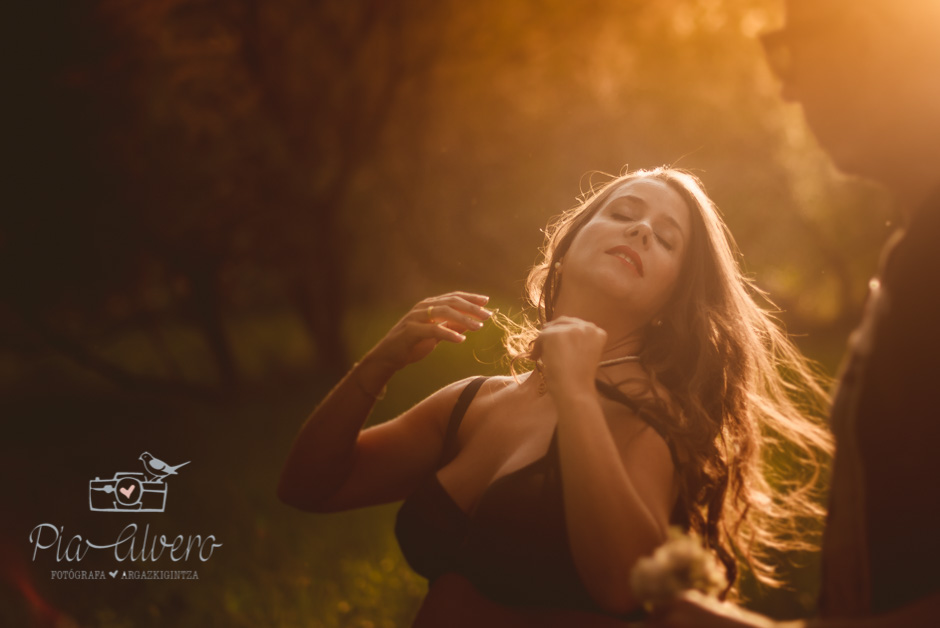 Pia Alvero fotografia de embarazo Navarra y Bilbao-197