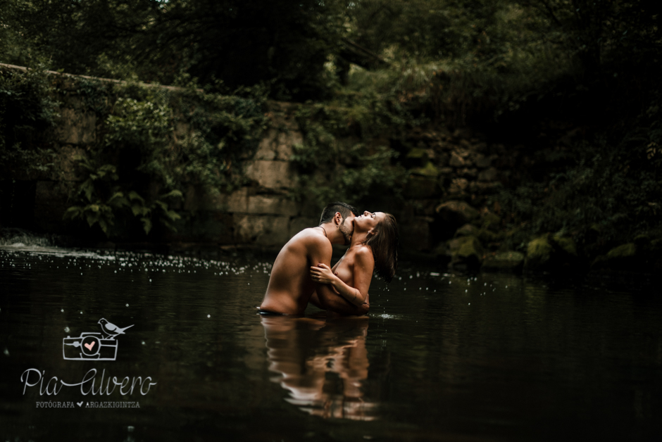Pia Alvero fotografia de pareja en Bilbao.Love-247