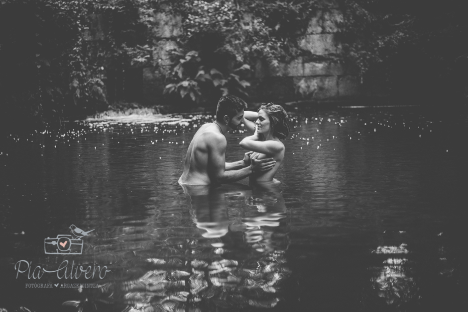 Pia Alvero fotografia de pareja en Bilbao.Love-256