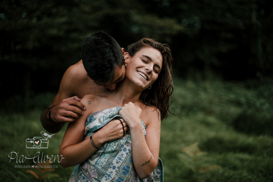 Pia Alvero fotografia de pareja en Bilbao.Love-290