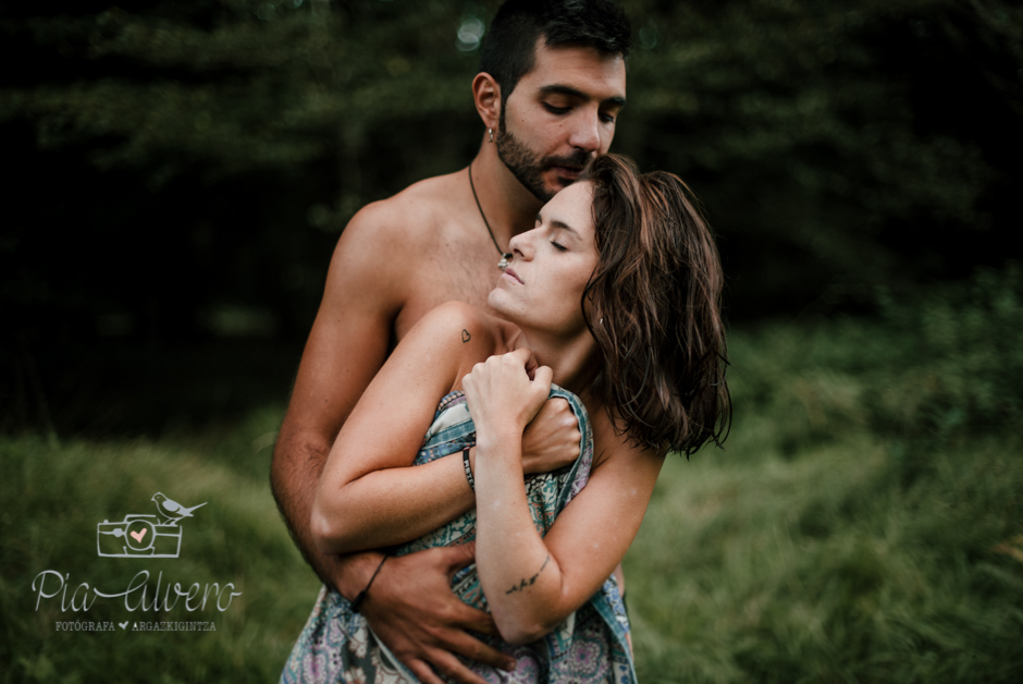 Pia Alvero fotografia de pareja en Bilbao.Love-294