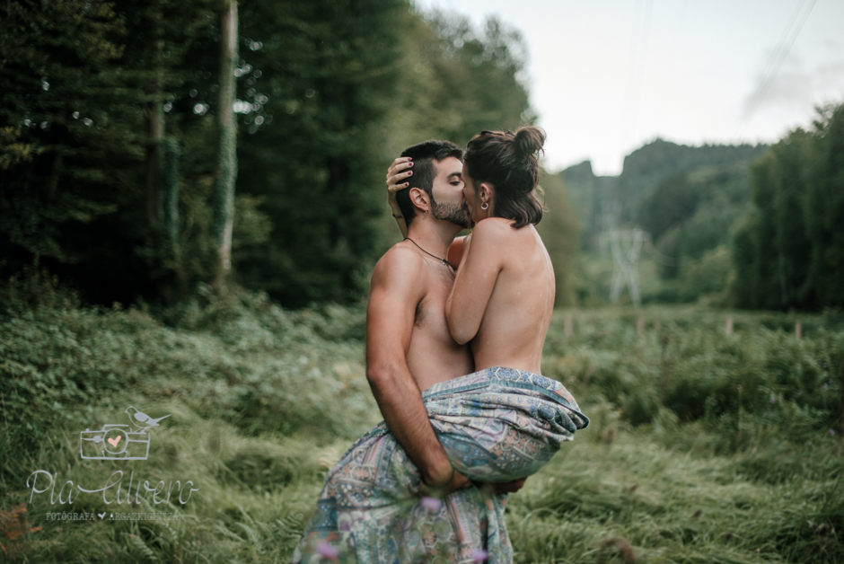 Pia Alvero fotografia de pareja en Bilbao.Love-302