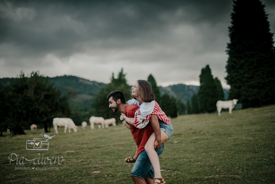 Pia Alvero fotografia de pareja en Bilbao.Love-64