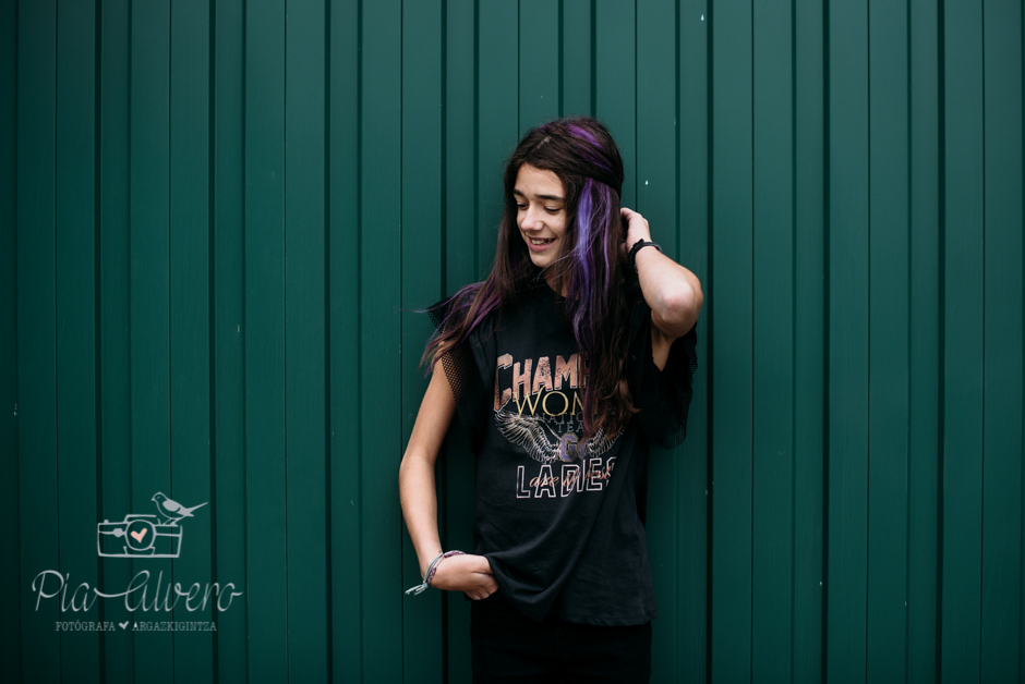 Pia Alvero fotografia adolescente en Igorre-108