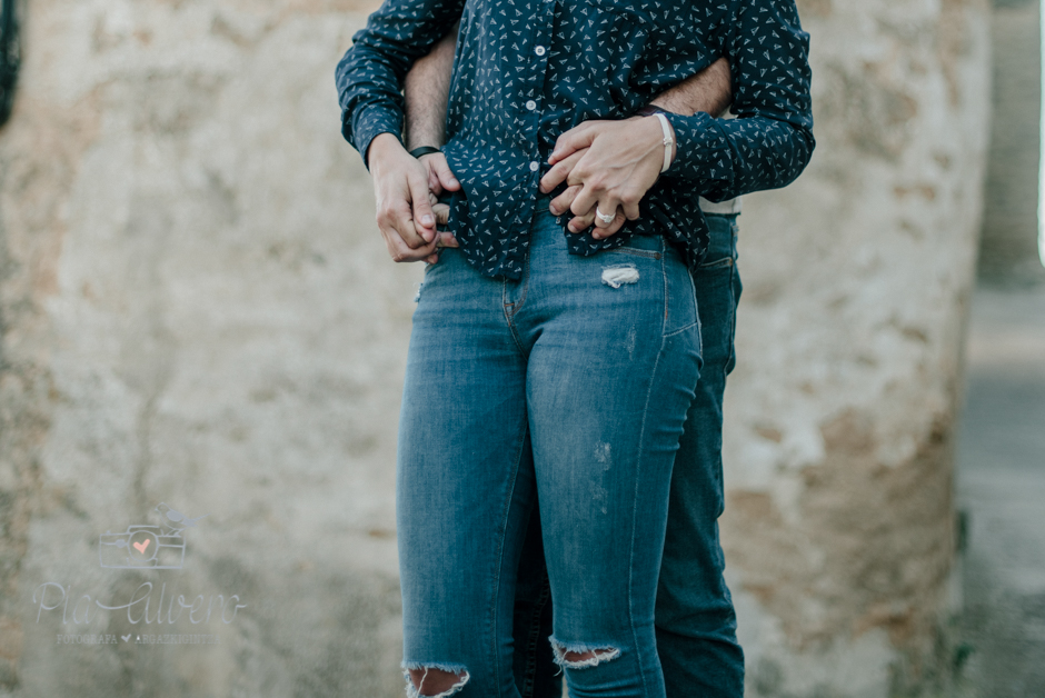 Pia Alvero fotografia preboda en Uxue, Navarra. Fotografa boda Navarra-107