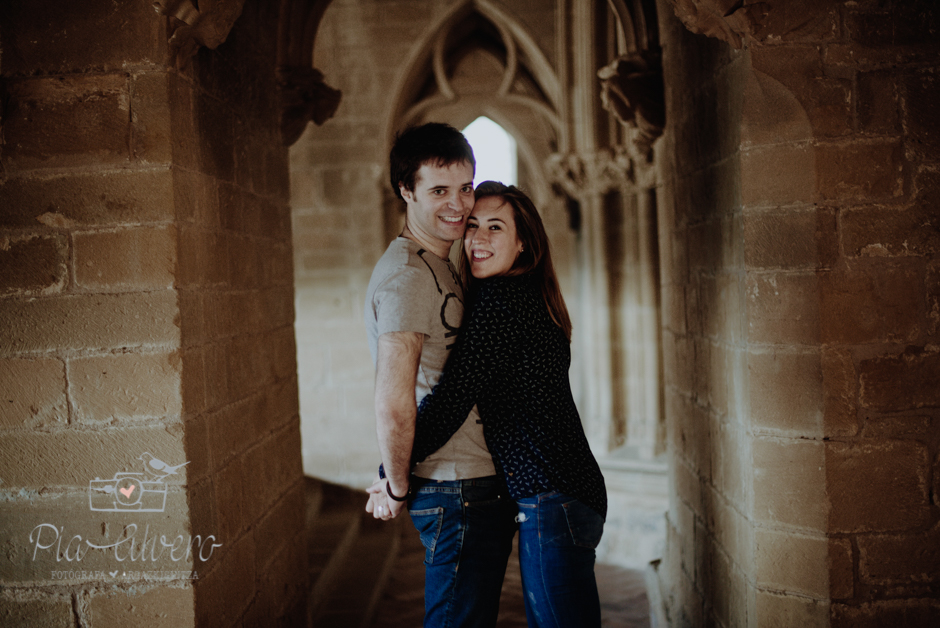 Pia Alvero fotografia preboda en Uxue, Navarra. Fotografa boda Navarra-202