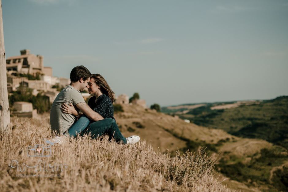 Pia Alvero fotografia preboda en Uxue, Navarra. Fotografa boda Navarra-266